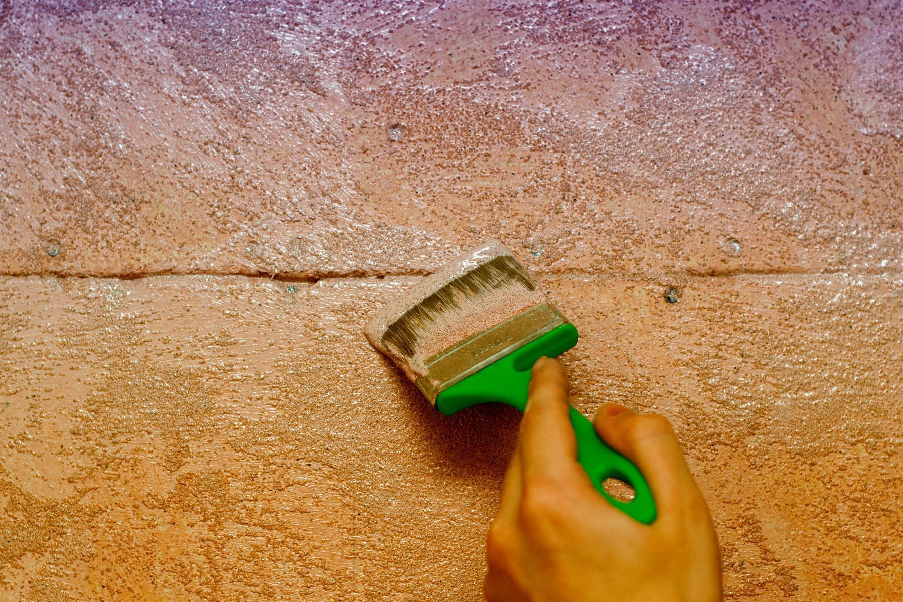 Jakiej chemii budowlanej użyć remontując łazienkę? Sprawdzamy produkty marki Ceresit