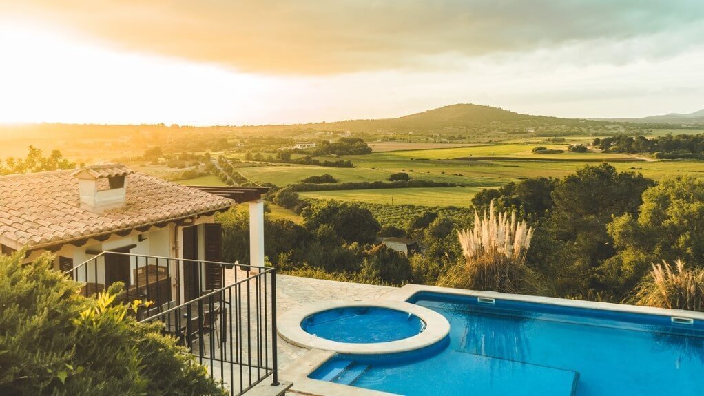 Baseny z bloczków styropianowych – innowacyjna formuła budowania basenów.