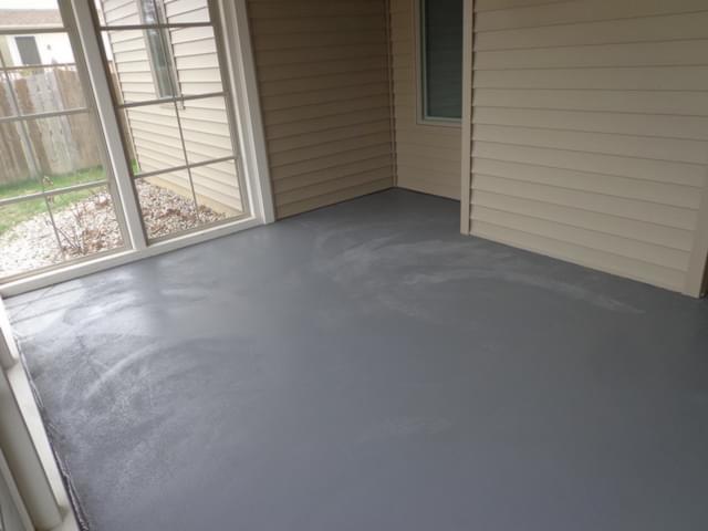 Wykonanie wylewki samopoziomującej – krok po kroku