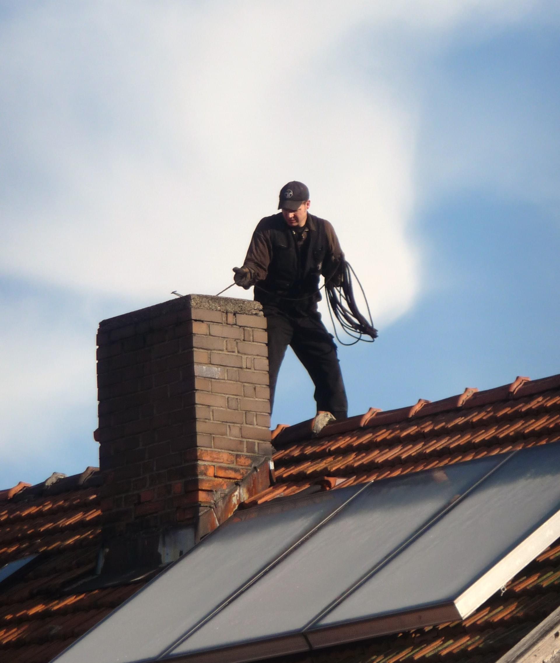 Zatkany komin – jak wyczyścić i zapobiegać?