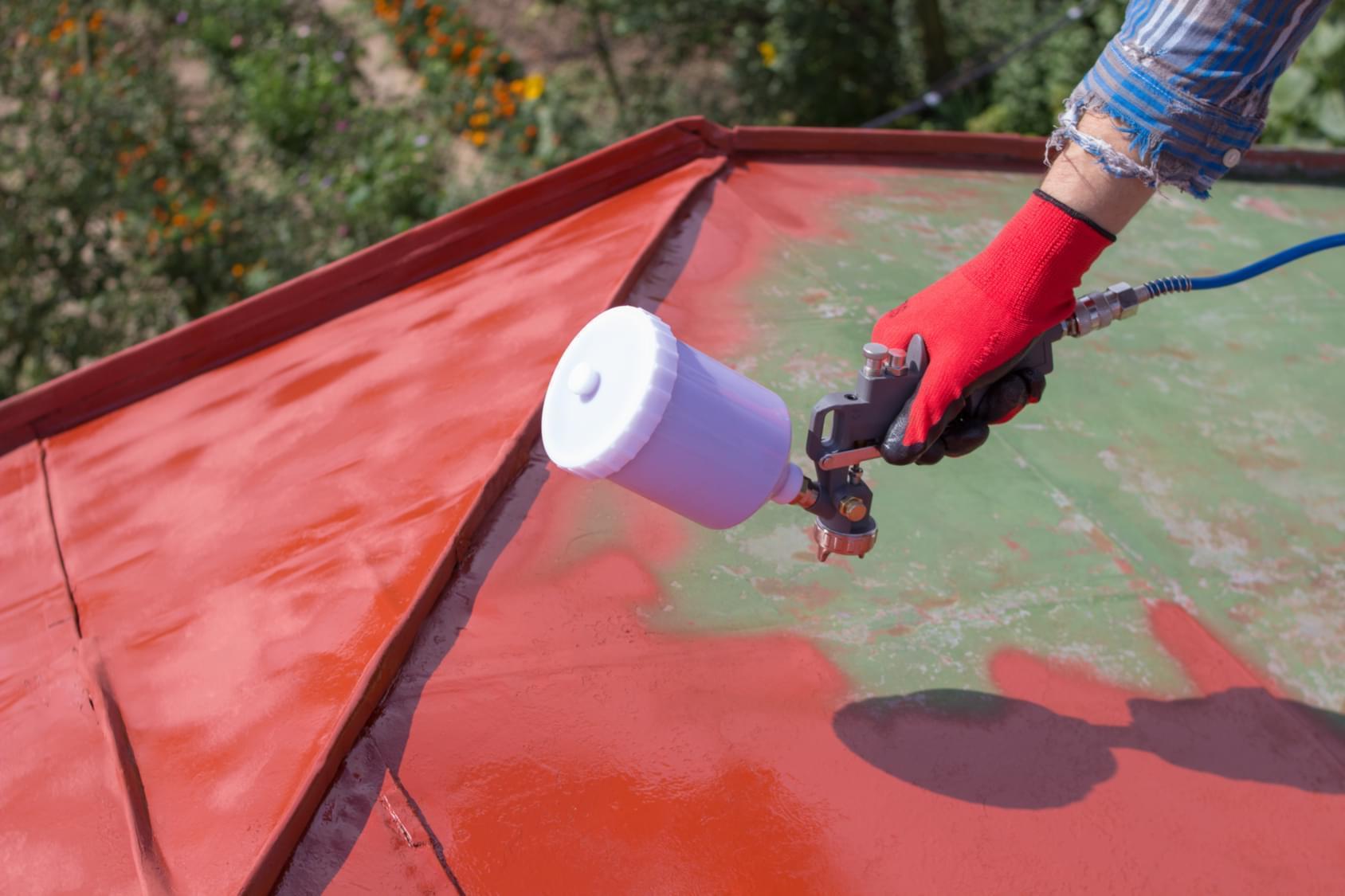 Farba na dach z blachy – odświeżamy dach