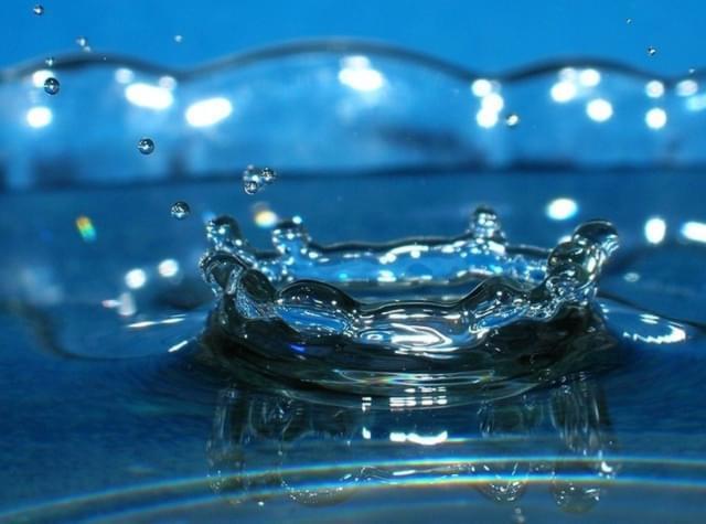 Uzdatnianie wody. Skuteczny sposób na zanieczyszczoną wodę